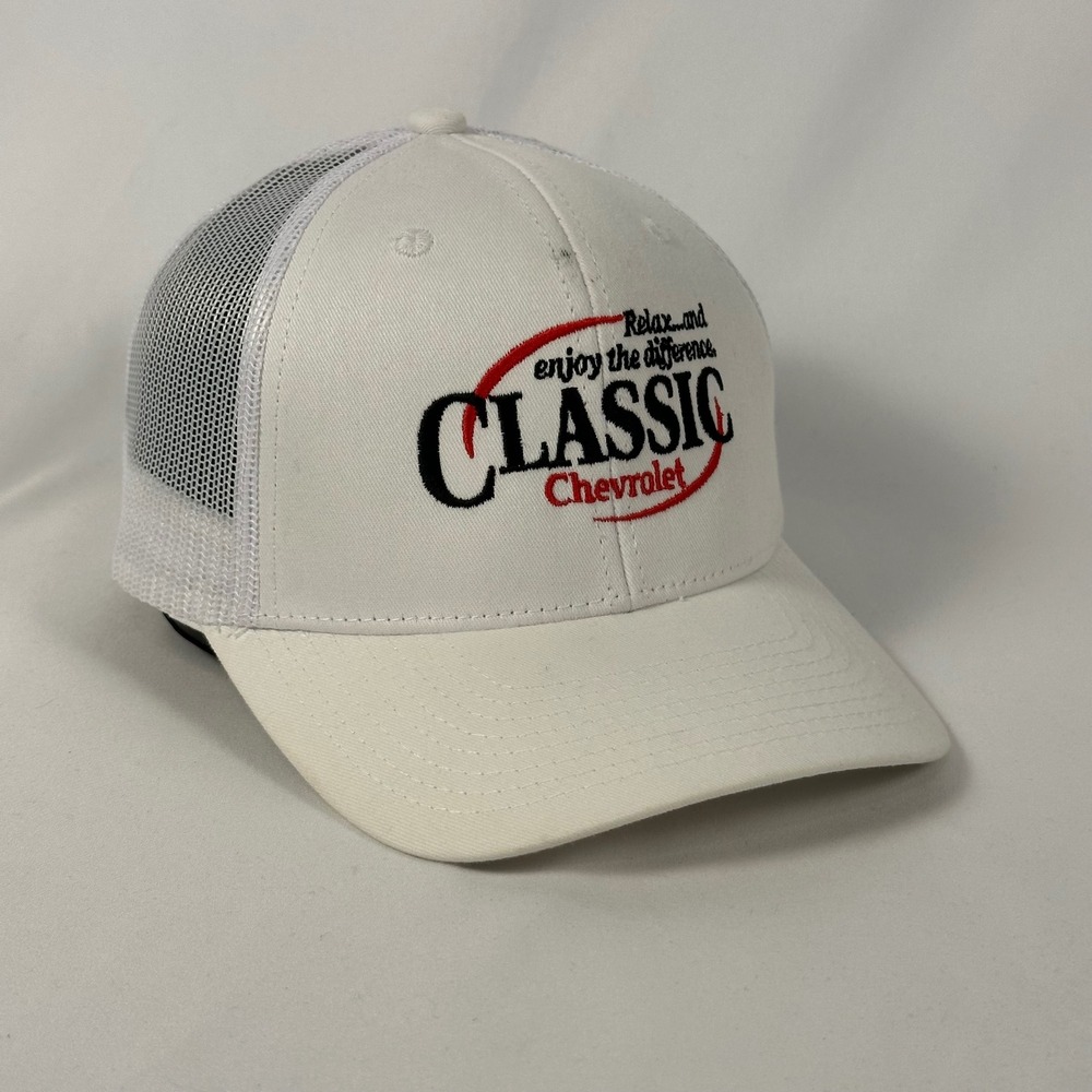 Classic Chevrolet Trucker Hat Men OSFA White Mesh Outdoor Cap Snapback